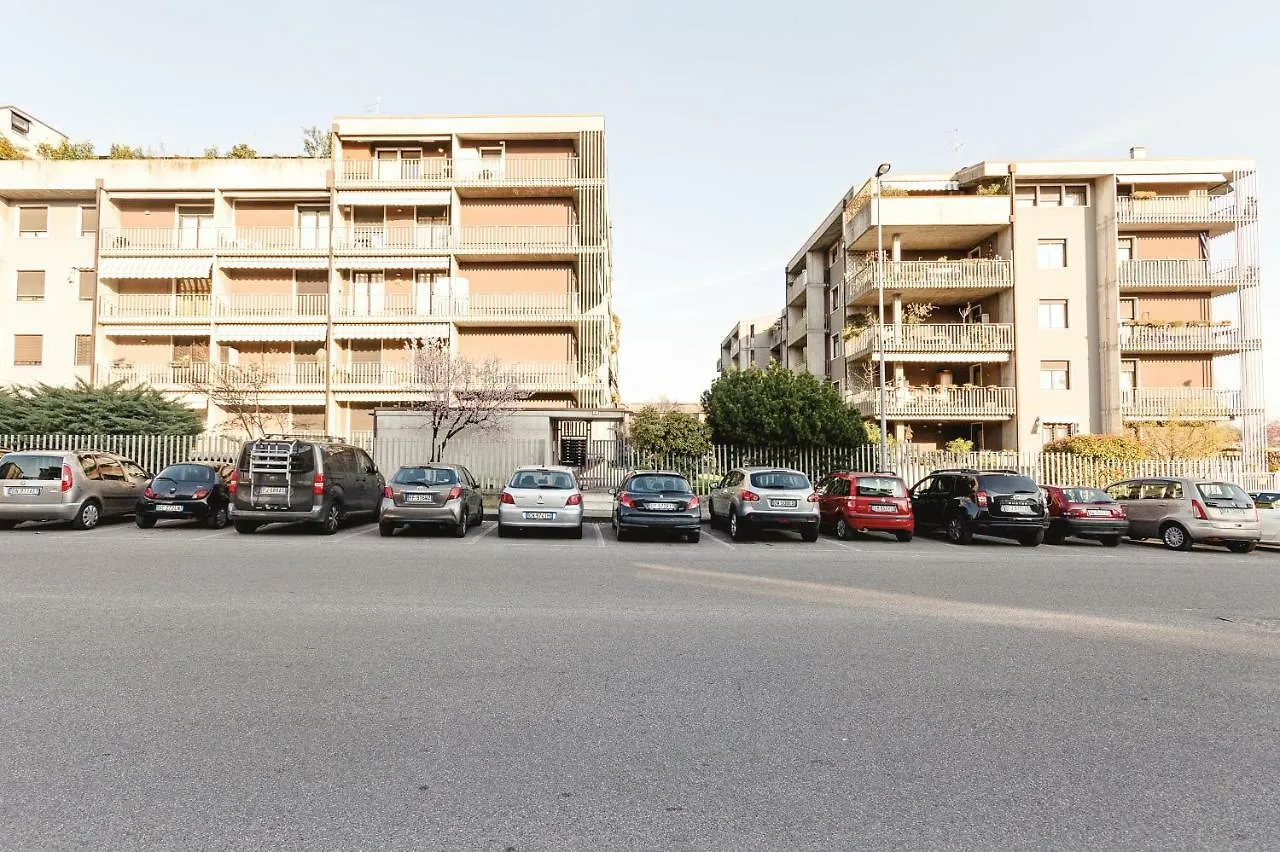 Verona Borgo Milano Flat Appartamento 0*,